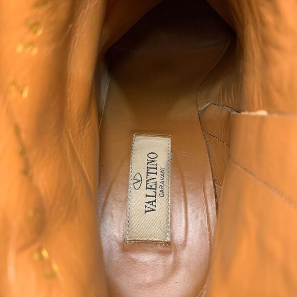 Valentino Garavani Rockstud Boot EU 36.5 US 6.5 Black Studded Heeled Bootie - Picture 7 of 11